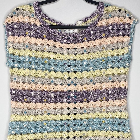 Anthropologie Edie Open Crochet Top Embellished Flower Sleeveless Sweater Knit M - Picture 3 of 10